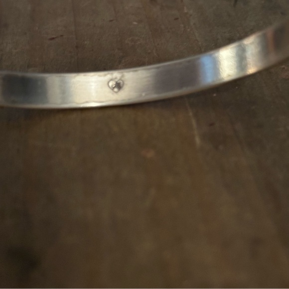 Brighton Venezia 2 tone etched bangle bracelet - Picture 5 of 8